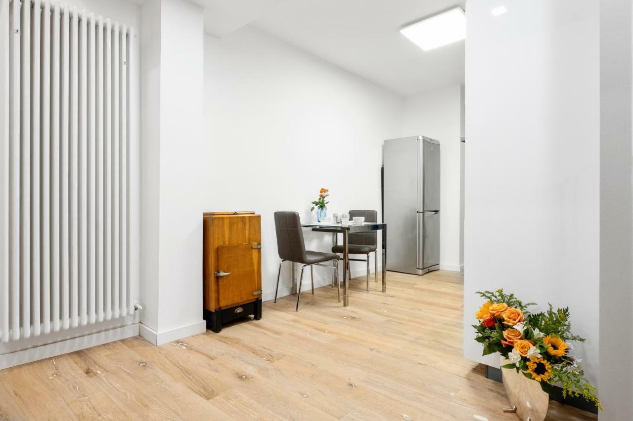 Duplex Luxurious Apt In The Heart Of Bologna Exterior photo